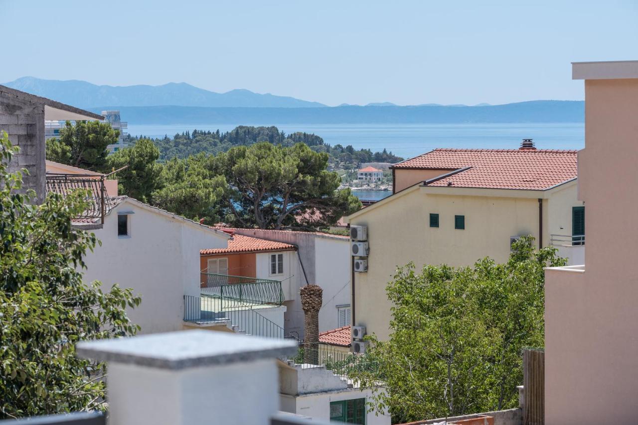 מאקרסקה Apartments Petrusic מראה חיצוני תמונה